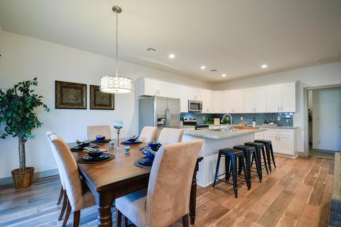 5012 S 23rd Dr, Phoenix, AZ 85041 photo 5