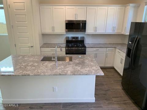 693 N Bay Dr, Gilbert, AZ 85233 photo 5