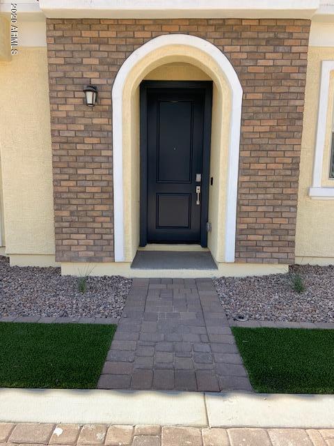 693 N Bay Dr, Gilbert, AZ 85233 photo 2
