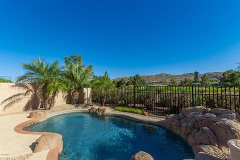 3231 E Fremont Rd, Phoenix, AZ 85042 photo 4