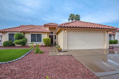 3426 E Oraibi Dr, Phoenix, AZ 85050 photo 2