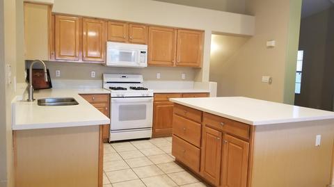 383 E Baylor Ln, Gilbert, AZ 85296 photo 9