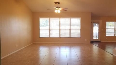383 E Baylor Ln, Gilbert, AZ 85296 photo 3