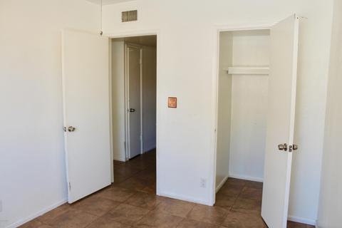 1222 E Lawrence Ln, Phoenix, AZ 85020 photo 11