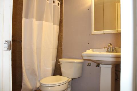 1222 E Lawrence Ln, Phoenix, AZ 85020 photo 9