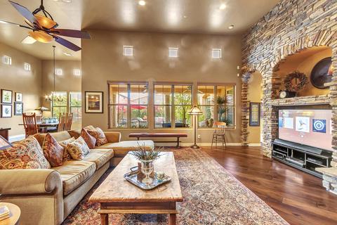 437 E Sunburst Ln, Tempe, AZ 85284 photo 9