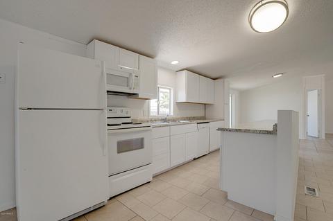 2834 W Cody St, Apache Junction, AZ 85120 photo 13
