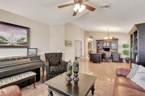 968 N Cole Dr, Gilbert, AZ 85234 photo 3