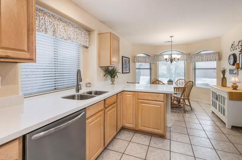 4334 E Gatewood Rd, Phoenix, AZ 85050 photo 4