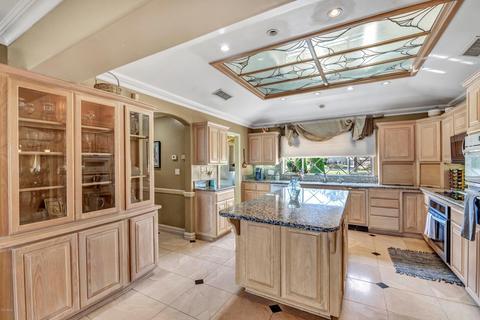 1266 E Salado Cir, Mesa, AZ 85203 photo 13