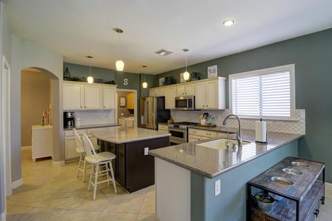 2921 Estrella Ct, Gilbert, AZ 85296 photo 9