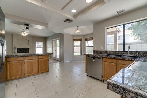 2209 Egret Ct, Gilbert, AZ 85234 photo 11