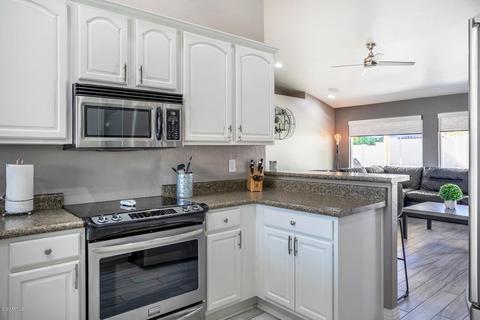 4536 E Robert E Lee St E, Phoenix, AZ 85032 photo 8