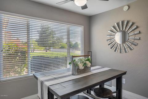 4536 E Robert E Lee St E, Phoenix, AZ 85032 photo 11