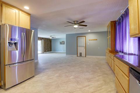 4033 N 76th Dr, Phoenix, AZ 85033 photo 8