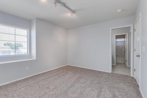 231 E Betsy Ct, Gilbert, AZ 85296 photo 23