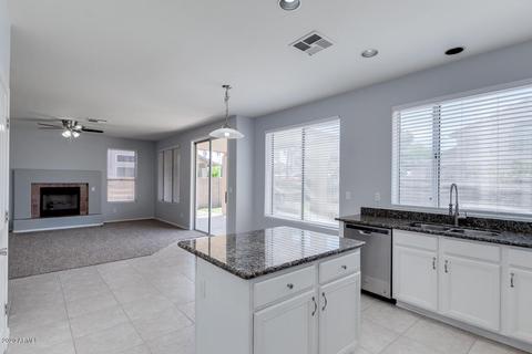 231 E Betsy Ct, Gilbert, AZ 85296 photo 6