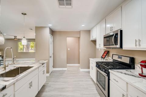 1015 E Myrtle Ave, Phoenix, AZ 85020 photo 11