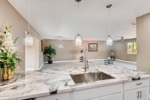 1015 E Myrtle Ave, Phoenix, AZ 85020 photo 12