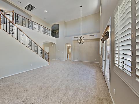 570 E Raven Ct, Gilbert, AZ 85297 photo 2