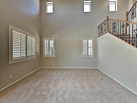 570 E Raven Ct, Gilbert, AZ 85297 photo 3