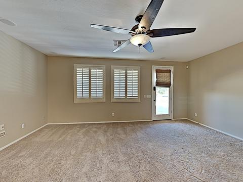570 E Raven Ct, Gilbert, AZ 85297 photo 4