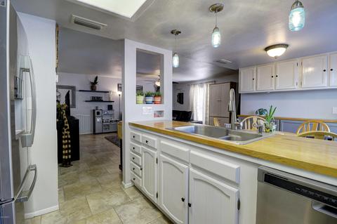 260 E Beck Ln, Phoenix, AZ 85022 photo 13