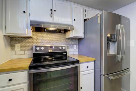 260 E Beck Ln, Phoenix, AZ 85022 photo 14
