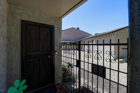 260 E Beck Ln, Phoenix, AZ 85022 photo 4