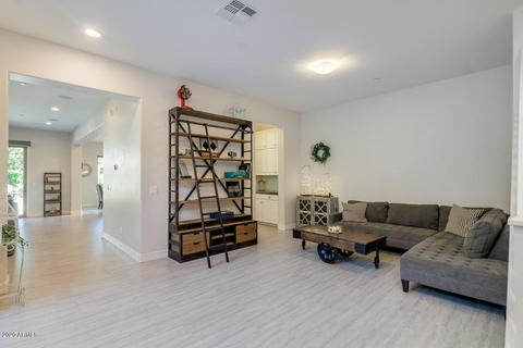 2895 E Longhorn Dr, Gilbert, AZ 85297 photo 6