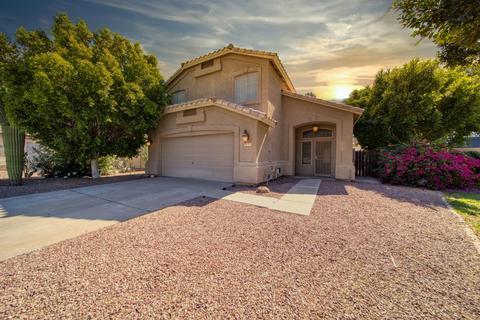 17 S Surfside Dr, Gilbert, AZ 85233 photo 1