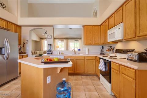 4004 E Hamblin Dr, Phoenix, AZ 85050 photo 6