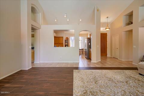 4004 E Hamblin Dr, Phoenix, AZ 85050 photo 5