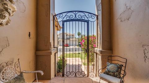 3320 E Desert Flower Ln, Phoenix, AZ 85044 photo 6