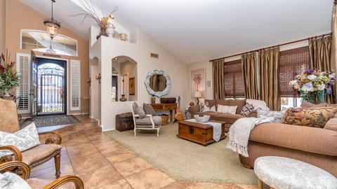 3320 E Desert Flower Ln, Phoenix, AZ 85044 photo 13