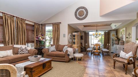 3320 E Desert Flower Ln, Phoenix, AZ 85044 photo 11