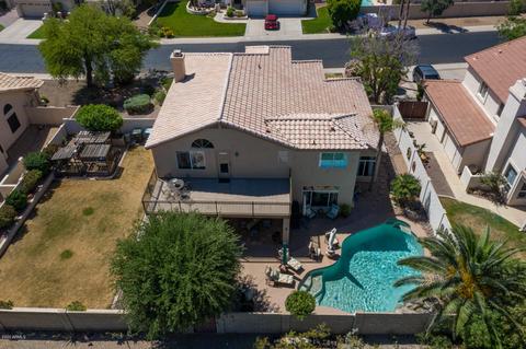 3320 E Desert Flower Ln, Phoenix, AZ 85044 photo 2