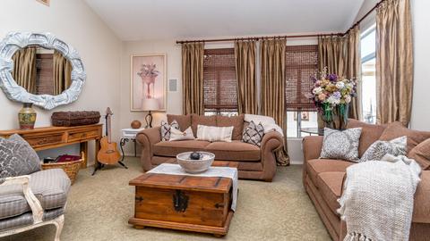 3320 E Desert Flower Ln, Phoenix, AZ 85044 photo 10
