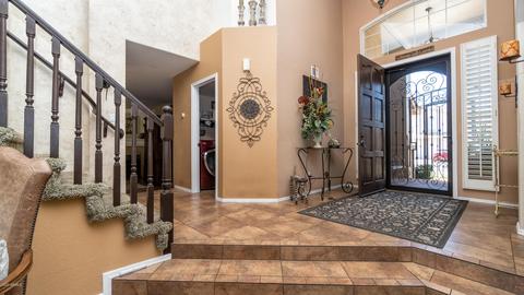 3320 E Desert Flower Ln, Phoenix, AZ 85044 photo 7
