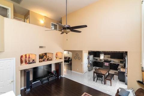 1718 E Branham Ln, Phoenix, AZ 85042 photo 10
