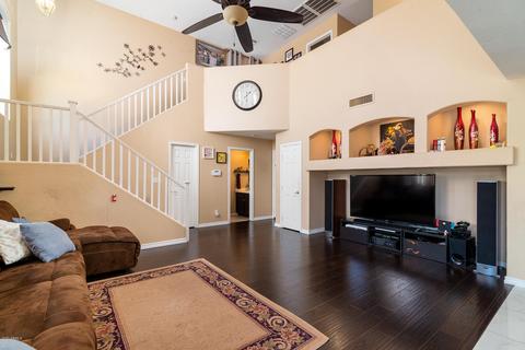 1718 E Branham Ln, Phoenix, AZ 85042 photo 5