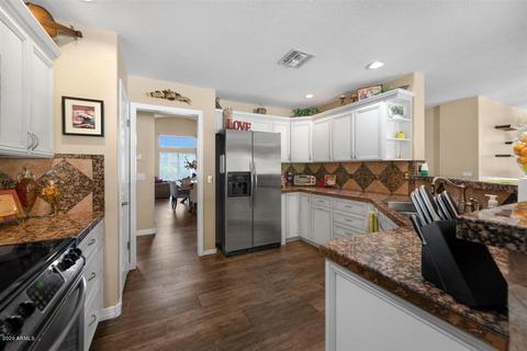 2036 E Parkside Ln, Phoenix, AZ 85024 photo 13