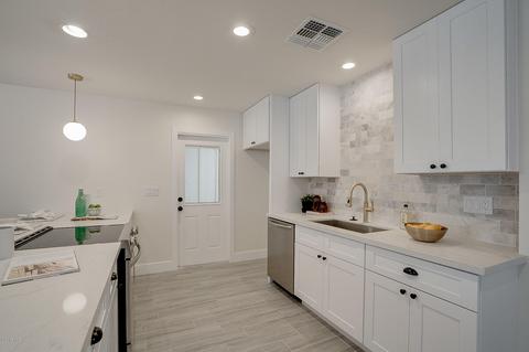 2126 E Concorda Dr, Tempe, AZ 85282 photo 17