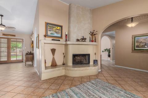 10718 E Fenimore Rd, Mesa, AZ 85207 photo 7