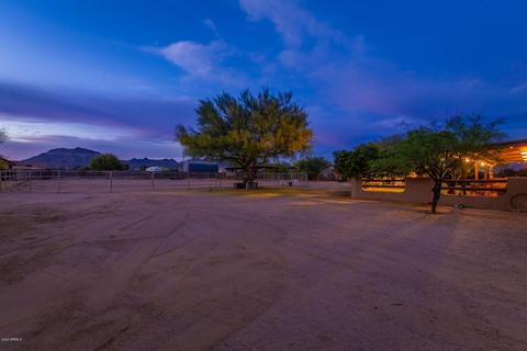 10718 E Fenimore Rd, Mesa, AZ 85207 photo 48