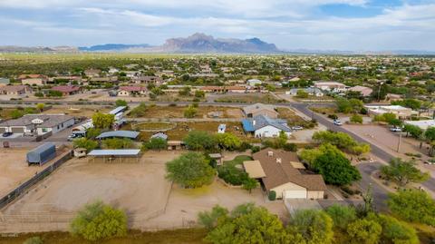 10718 E Fenimore Rd, Mesa, AZ 85207 photo 63
