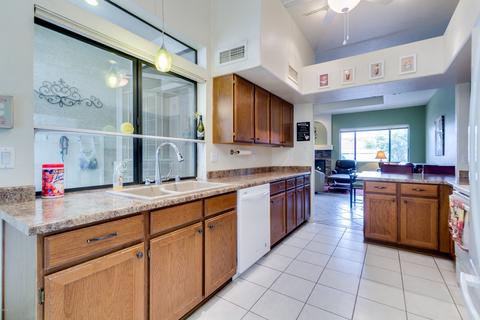 958 E Todd Dr, Tempe, AZ 85283 photo 8