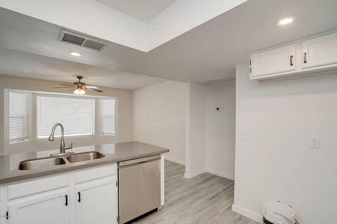 2726 E Decatur St, Mesa, AZ 85213 photo 11