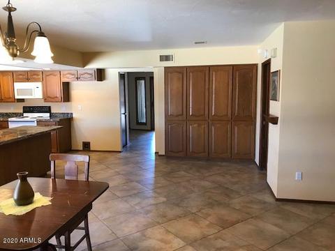 2016 E Watson Dr, Tempe, AZ 85283 photo 9