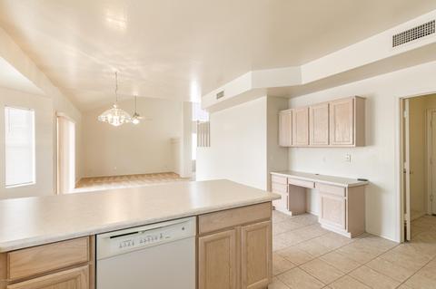 2124 E Helena Dr, Phoenix, AZ 85022 photo 11